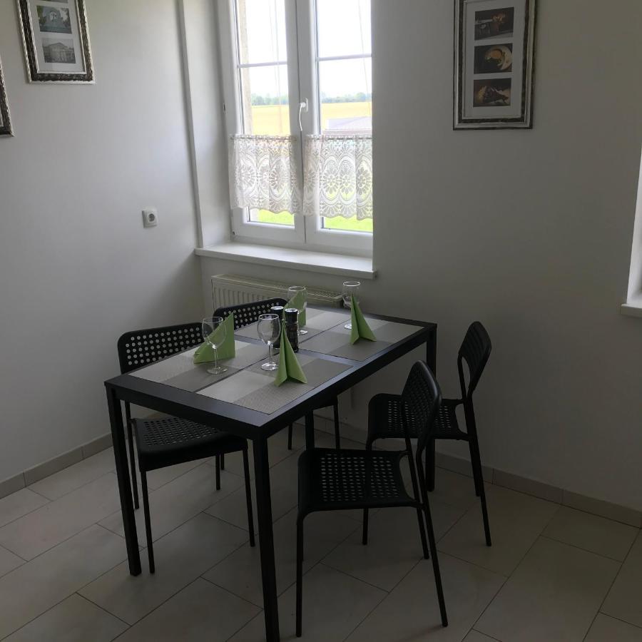 Lg Living Apartment Stockerau Eksteriør billede