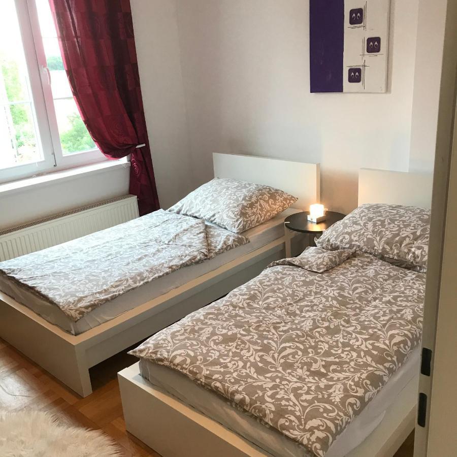 Lg Living Apartment Stockerau Eksteriør billede